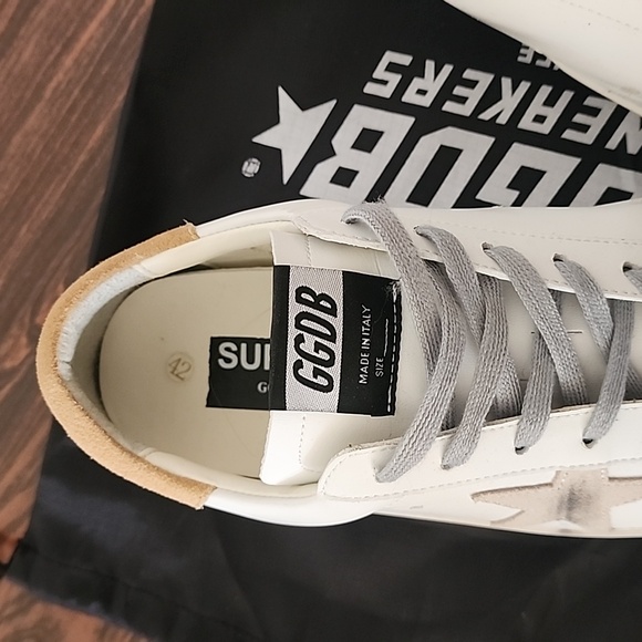 Distressed Dirty Scuffed White Leather Star Sneakers 42 10 Womens Gray Laces - Picture 3 of 17